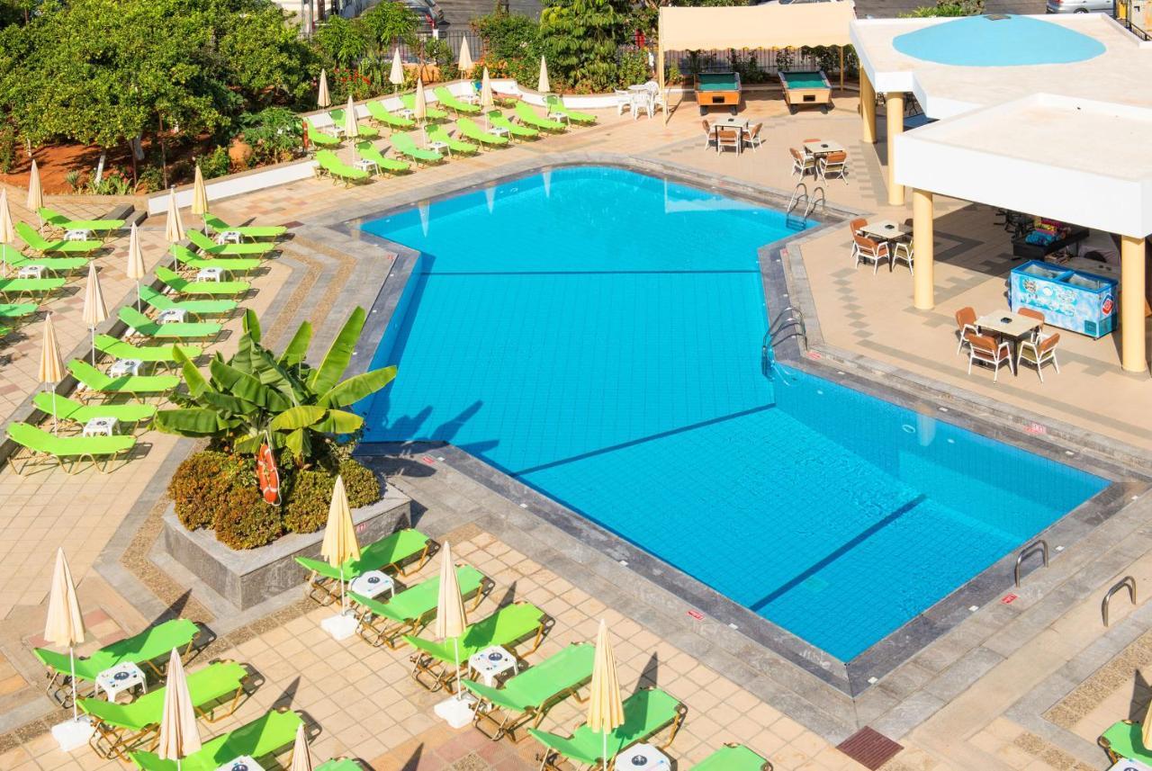 Hotel Malia Holidays Mália Exterior foto